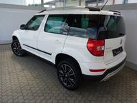 Gebraucht Skoda Yeti Adventure 122 PS (89 kW) 2015 Weiß SUV
