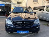 Gebraucht Mercedes ML320 224 PS (164 kW) 2007 Blau SUV