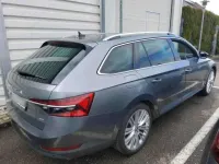 Gebraucht Skoda Superb Style 200 PS (147 kW) 2023 Graphitegrau metallic Kombi