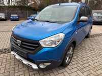 Gebraucht Dacia Lodgy Stepway 107 PS (78 kW) 2015 Blau Van / Kleinbus