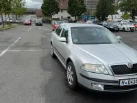 Używany Skoda Octavia 102 KM (75 kW) 2005 Srebrny Sedan/Limuzyna
