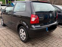 Gebraucht VW Polo 54 PS (39 kW) 2003 Schwarz Kleinwagen