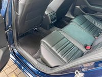 Gebraucht VW Passat Highline 190 PS (139 kW) 2015 Blau Kombi