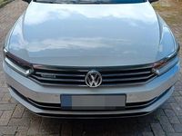 Gebraucht VW Passat Highline 239 PS (175 kW) 2016 Weiß Limousine