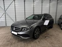 Gebraucht Mercedes E300 197 PS (144 kW) 2019 Grau Kombi