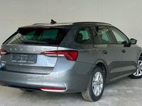 Neu Skoda Octavia 150 PS (110 kW) 2026 Grau Limousine