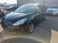 Używany Ford Grand C-Max SYNC Edition 140 KM (102 kW) 2014 Czarny Minivan