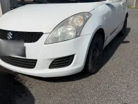 Gebraucht Suzuki Swift 97 PS (71 kW) 2012 Weiß Kleinwagen