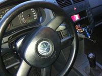 Gebraucht VW Polo 73 PS (53 kW) 2004 Weiß Kleinwagen