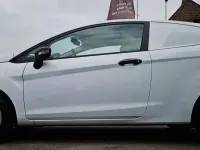 Gebraucht Ford Fiesta 81 PS (59 kW) 2011 Weiß Kombi