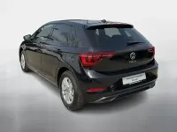 Gebraucht VW Polo Style 110 PS (80 kW) 2023 Deep black perleffekt Kleinwagen