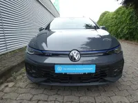 Gebraucht VW Golf VIII GTE 272 PS (200 kW) 2024 Delfingrau Limousine