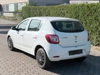 Gebraucht Dacia Sandero 90 PS (66 kW) 2016 Weiß Kleinwagen