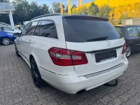 Gebraucht Mercedes E350 Avantgarde 265 PS (194 kW) 2010 Weiß Limousine