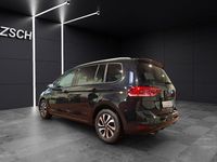 Gebraucht VW Touran Active 150 PS (110 kW) 2022 Deep black perleffekt Van / Kleinbus