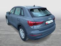 Gebraucht Audi Q3 Basis 150 PS (110 kW) 2025 Nanograu metallic SUV