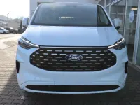 Neu Ford Tourneo Custom Titanium 136 PS (100 kW) 2026 Frozen white Van