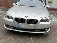 Gebraucht BMW 523 204 PS (150 kW) 2010 Silber Limousine