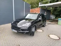 Gebraucht Porsche Cayenne 245 PS (180 kW) 2012 Schwarz SUV