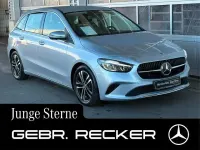 Gebraucht Mercedes B200 163 PS (119 kW) 2025 Lack hightechsilber Kleinwagen