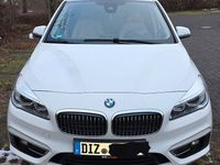 Gebraucht BMW 220 Gran Tourer Luxury Line 190 PS (139 kW) 2016 Weiß Van / Kleinbus