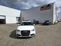 Gebraucht Audi A1 90 PS (66 kW) 2013 Weiß Limousine