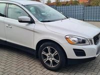 Occasion Volvo XC60 160 ch (117 kW) 2012 Blanc SUV