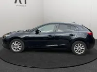 Gebraucht Mazda 3 Center-Line 105 PS (77 kW) 2016 Schwarz Limousine