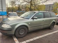 Gebraucht VW Passat 116 PS (85 kW) 2003 Grau Kombi