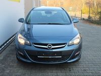 Gebraucht Opel Astra Edition 110 PS (80 kW) 2014 Blau metallic Kombi