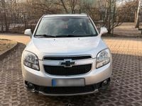 Gebraucht Chevrolet Orlando 140 PS (102 kW) 2014 Silber Van / Kleinbus