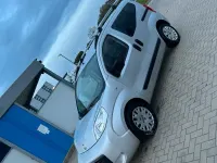 Gebraucht Fiat Qubo Trekking 75 PS (55 kW) 2011 Silber Van / Kleinbus