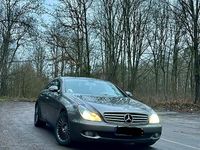 Gebraucht Mercedes CLS320 224 PS (164 kW) 2006 Gold Coupé