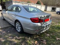 Gebraucht BMW 530 245 PS (180 kW) 2010 Silber Limousine