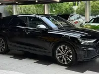 Gebraucht Audi SQ8 Sport 435 PS (319 kW) 2019 Orcaschwarz/deep black SUV