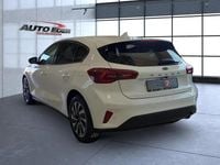 Używany Ford Focus Titanium 125 KM (91 kW) 2024 Biały Sedan/Limuzyna