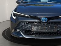 Neu Toyota Corolla 140 PS (102 kW) 2025 Marlingrau metallic Kombi