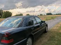 Gebraucht Mercedes C200 136 PS (100 kW) 1998 Blau Limousine