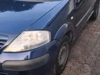 Usado Citroën C3 60 CV (44 kW) 2005 Azul Berlina