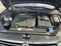 Gebraucht VW Passat Comfortline 150 PS (110 kW) 2018 Kombi