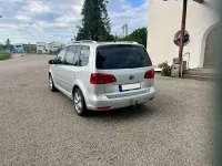 Gebraucht VW Touran Life 105 PS (77 kW) 2013 Silber Van / Kleinbus