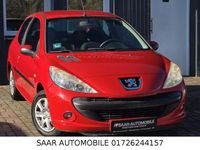 Gebraucht Peugeot 206+ Basis 60 PS (44 kW) 2012 Rot Kleinwagen