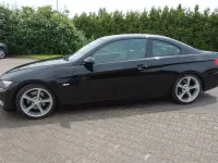 Gebraucht BMW 325 217 PS (159 kW) 2007 Schwarz Coupé