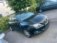 Używany Seat Ibiza 69 KM (50 kW) 2012 Czarny Hatchback