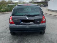Brugt Renault Clio II 75 HK (55 kW) 2003 Sort Hatchback