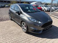 Usata Ford Fiesta ST 182 CV (133 kW) 2015 Grigio Utilitaria