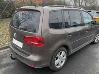 Gebraucht VW Touran 105 PS (77 kW) 2012 Braun Van / Kleinbus