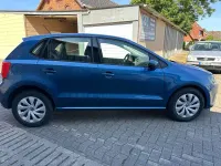 Gebraucht VW Polo Comfortline 90 PS (66 kW) 2016 Blue silk metallic Kleinwagen