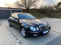gebraucht Mercedes E200 Avantgarde *Panorama*Volleder*Xenon*4-Zonen*