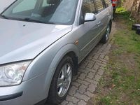 Gebraucht Ford Mondeo 145 PS (106 kW) 2001 Silber Kombi